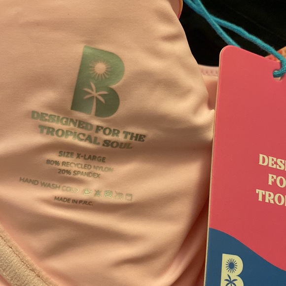 NWT Blackbough Swim Fiona Underwire Too - Picture 3 of 3